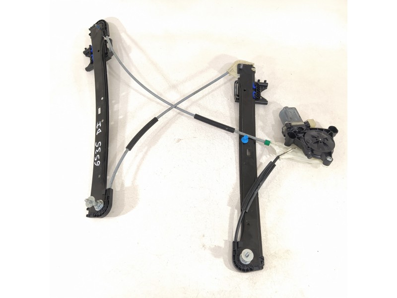 Recambio de elevalunas delantero izquierdo para audi a3 sportback (8vf) basic referencia OEM IAM 8V4837461  