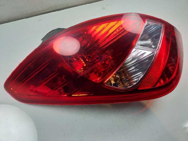 Recambio de piloto trasero izquierdo para hyundai i20 classic referencia OEM IAM 924014P000  