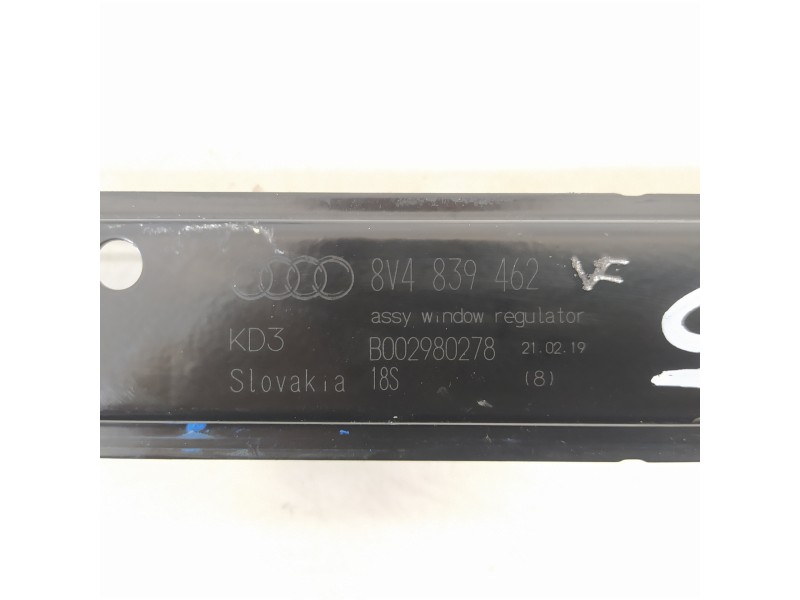 Recambio de elevalunas trasero derecho para audi a3 sportback (8vf) basic referencia OEM IAM 8V4839462 5Q0959802 0130822712