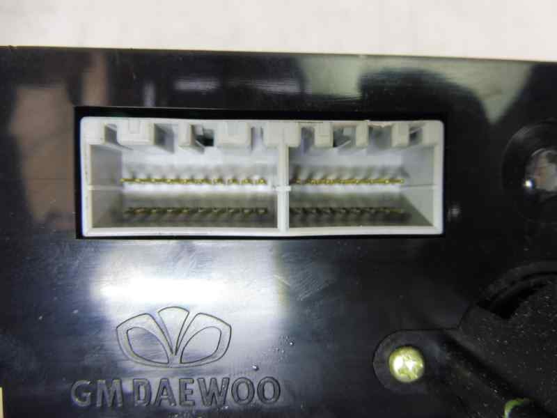 Recambio de mando climatizador para chevrolet epica lt referencia OEM IAM 96637897  