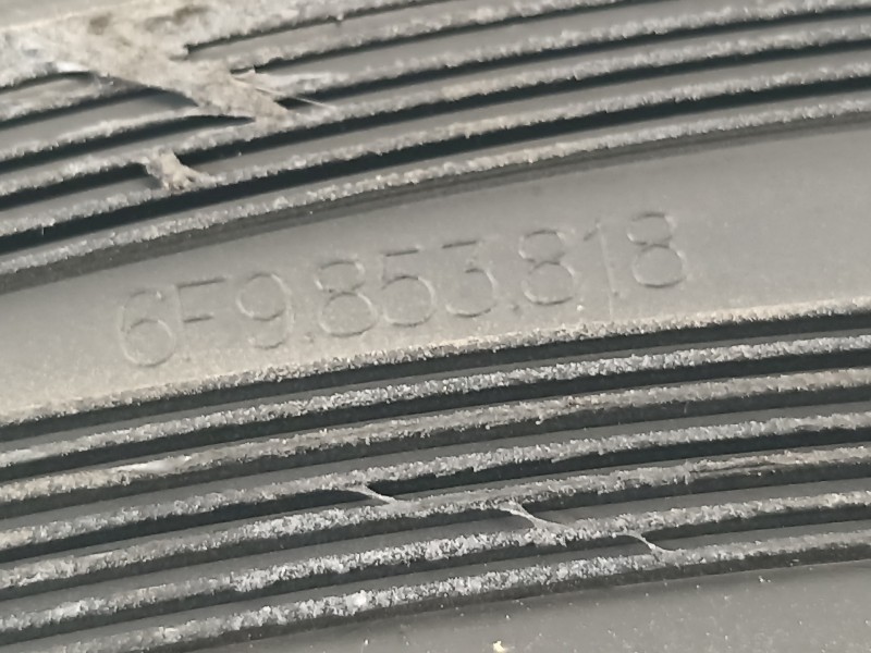 Recambio de aletin trasero derecho para seat arona xperience referencia OEM IAM 6F9853818  