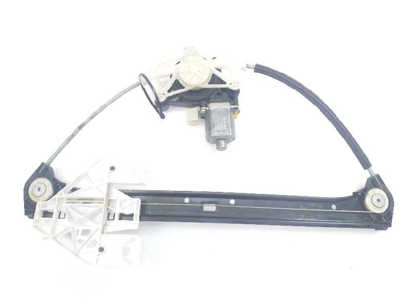 Recambio de elevalunas trasero izquierdo para audi a3 sportback (8vf) basic referencia OEM IAM 8V4839461 5Q0959801 0130822713