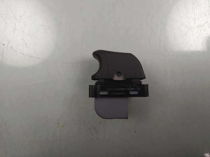 Recambio de mando elevalunas delantero derecho para audi a1 (8x) attraction referencia OEM IAM 4G0959855  