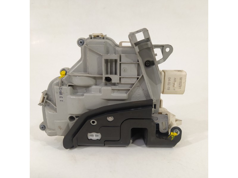 Recambio de cerradura puerta trasera izquierda para audi a3 sportback (8vf) basic referencia OEM IAM 4G0839015E  