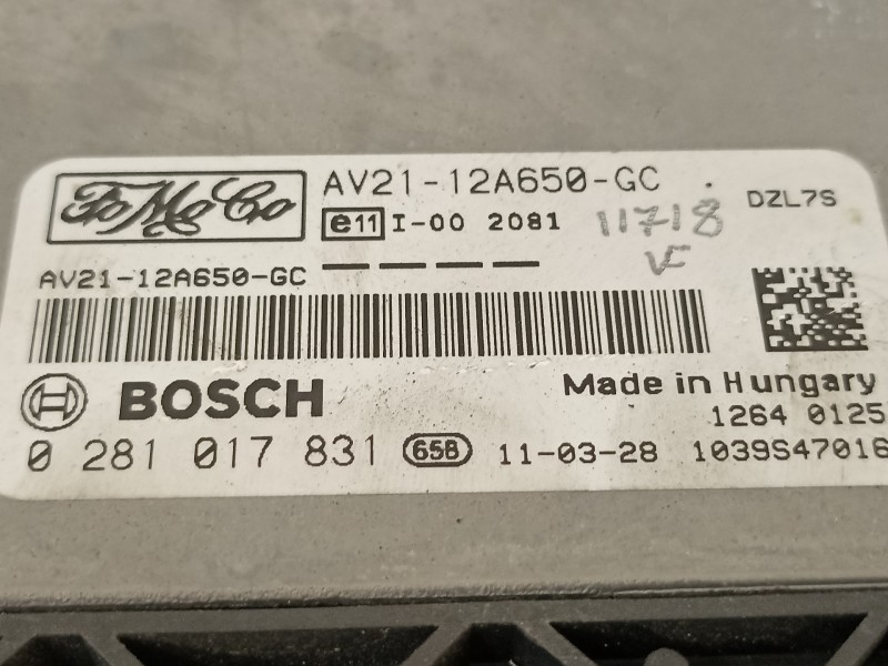 Recambio de centralita motor uce para ford fiesta (cb1) ambiente referencia OEM IAM AV2112A650GC 0281017831 