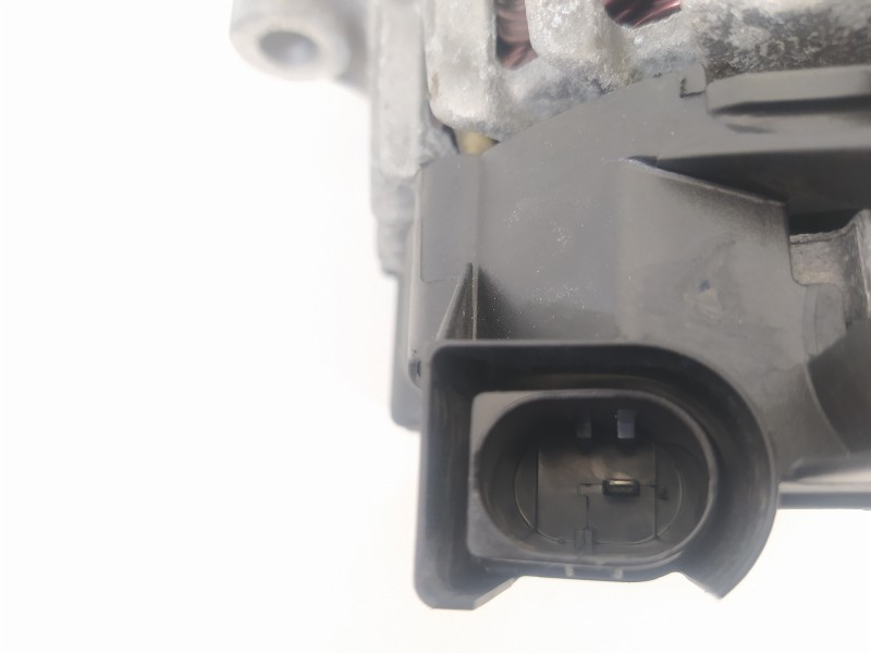 Recambio de alternador para ford focus lim. trend referencia OEM IAM AV6N10300HA  