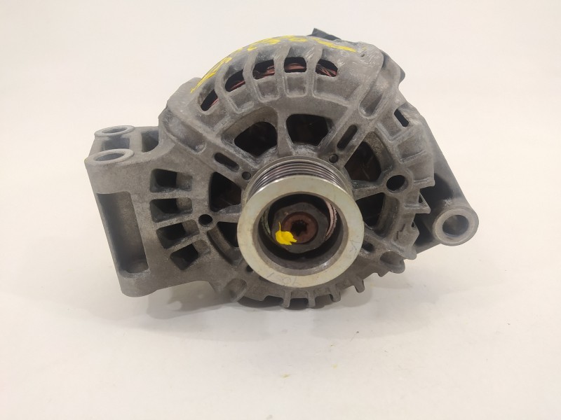 Recambio de alternador para ford focus lim. trend referencia OEM IAM AV6N10300HA  