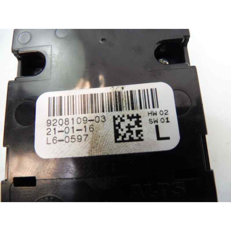 Recambio de mando elevalunas delantero izquierdo para bmw serie 1 lim. 5-trg. (f20) 116d referencia OEM IAM 9208109  