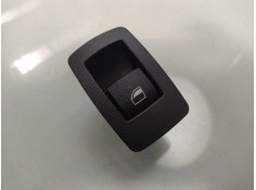 Recambio de mando elevalunas trasero derecho para bmw serie 1 lim. 5-trg. (f20) 116d referencia OEM IAM 9208106