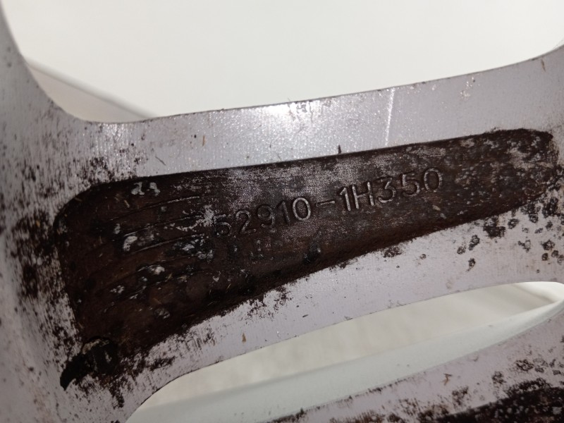 Recambio de llanta para kia cee´d emotion referencia OEM IAM 52910-1H350  