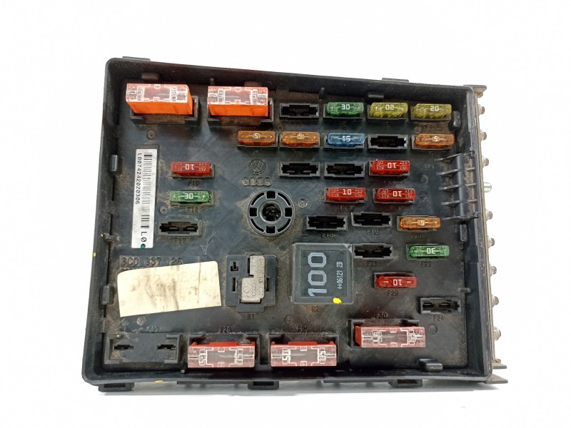 Recambio de caja reles / fusibles para volkswagen passat berlina (3c2) advance referencia OEM IAM 3C0937125  