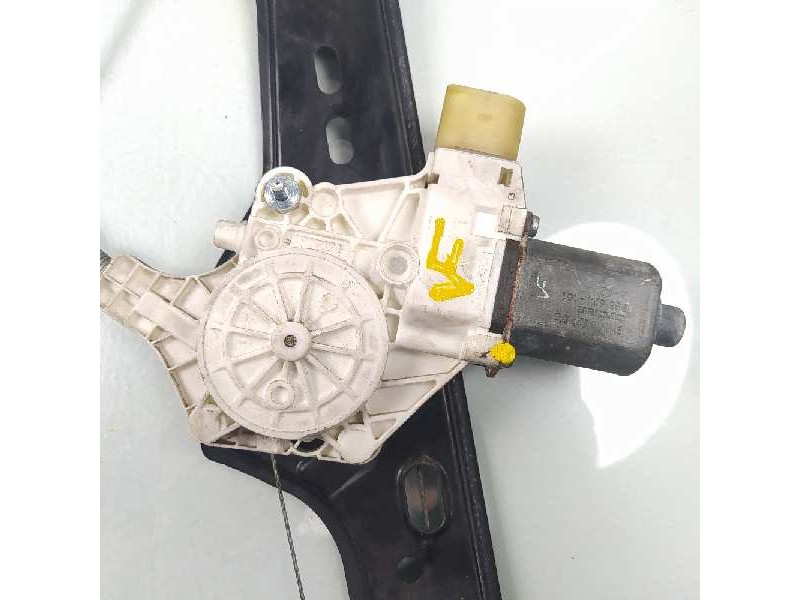 Recambio de elevalunas delantero izquierdo para bmw serie 3 berlina (e90) 320d referencia OEM IAM 6927027 0130822226 7060265S