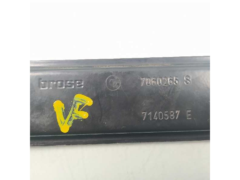 Recambio de elevalunas delantero izquierdo para bmw serie 3 berlina (e90) 320d referencia OEM IAM 6927027 0130822226 7060265S