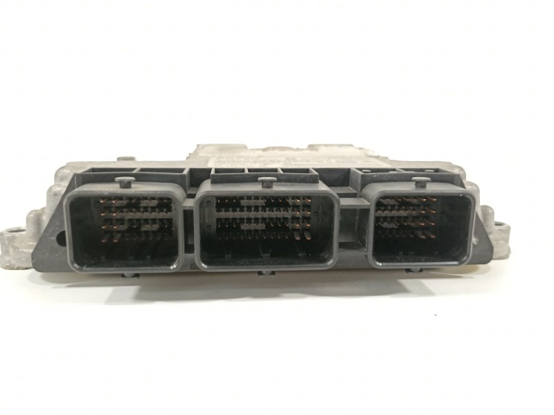 Recambio de centralita motor uce para peugeot 206+ básico referencia OEM IAM 9666579080 281012526 