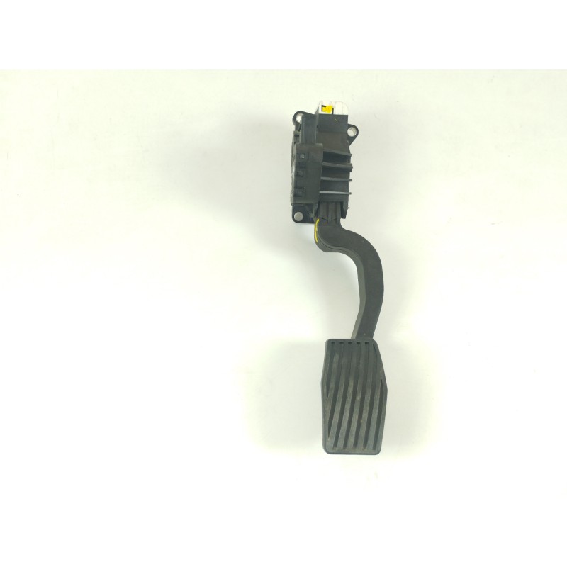 Recambio de potenciometro pedal para opel adam glam ecoflex referencia OEM IAM 13305804  