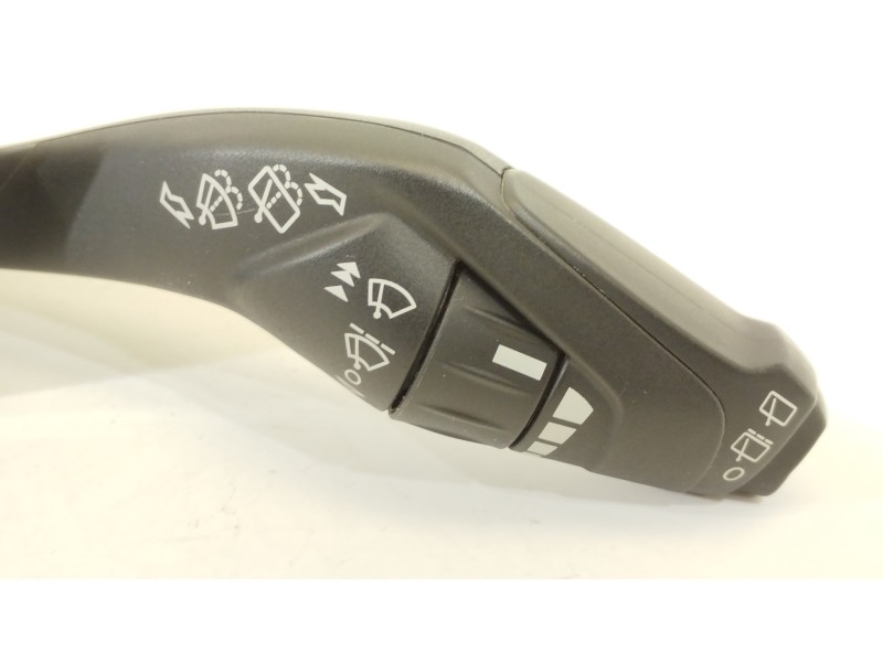 Recambio de mando limpia para ford focus lim. trend referencia OEM IAM AV6T17A553AE  