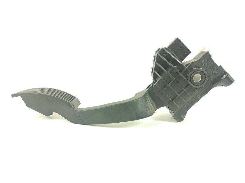 Recambio de potenciometro pedal para opel adam glam ecoflex referencia OEM IAM 13305804  