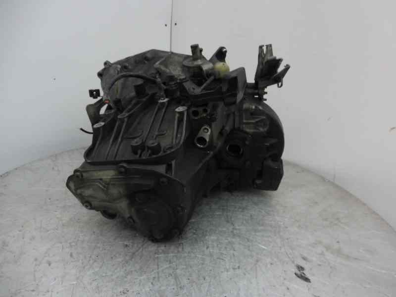 Recambio de caja cambios para peugeot 407 st sport referencia OEM IAM 20MB17  