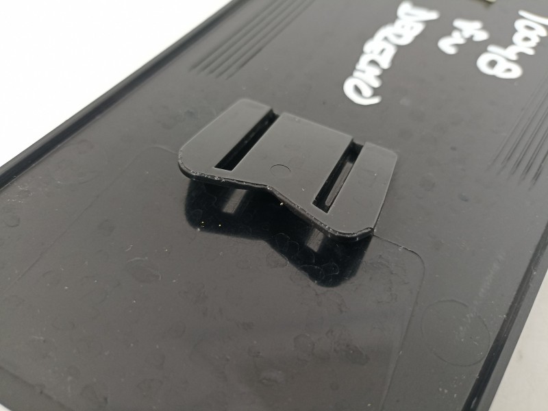 Recambio de moldura para volkswagen cc (358) basis bluemotiontech referencia OEM IAM 3C8853318  