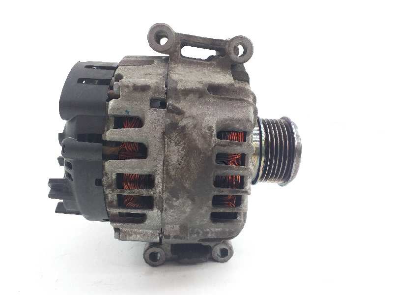 Recambio de alternador para volkswagen golf vii lim. gti ´´performance´´ bluemotion referencia OEM IAM 06J903023H TG14C041 26117