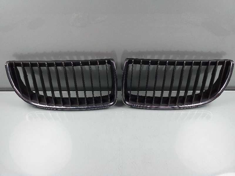 Recambio de rejilla delantera para bmw serie 3 berlina (e90) 320d referencia OEM IAM 7120010 7120009 