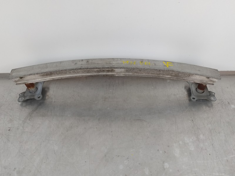 Recambio de refuerzo paragolpes delantero para audi a3 (8l) 1.6 ambiente referencia OEM IAM 8L0807133A  