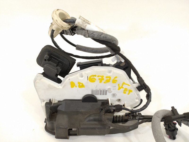 Recambio de cerradura puerta delantera derecha para volkswagen golf vii lim. gti ´´performance´´ bluemotion referencia OEM IAM 5