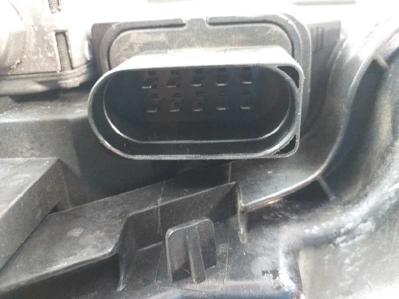 Recambio de faro derecho para audi a6 berlina (4b2) 3.0 referencia OEM IAM 4B0941030AA  