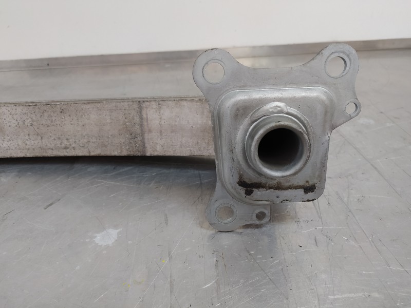 Recambio de refuerzo paragolpes delantero para audi a3 (8l) 1.6 ambiente referencia OEM IAM 8L0807133A  