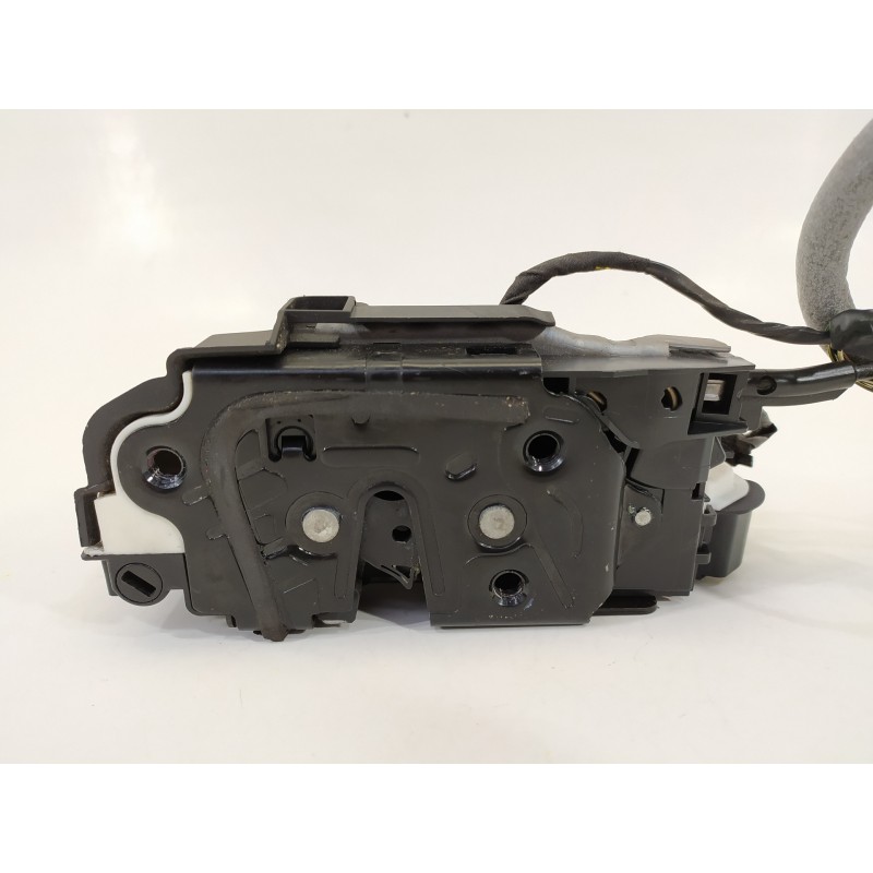 Recambio de cerradura puerta delantera derecha para volkswagen golf vii lim. gti ´´performance´´ bluemotion referencia OEM IAM 5