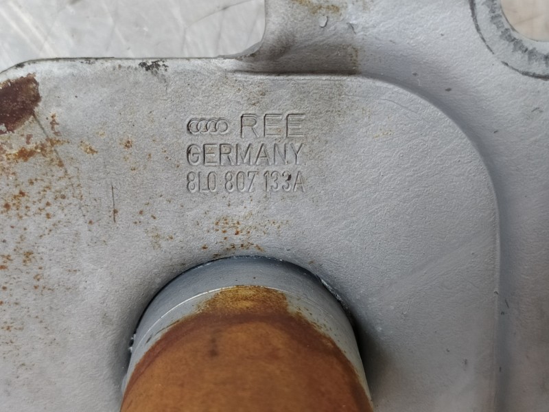 Recambio de refuerzo paragolpes delantero para audi a3 (8l) 1.6 ambiente referencia OEM IAM 8L0807133A  