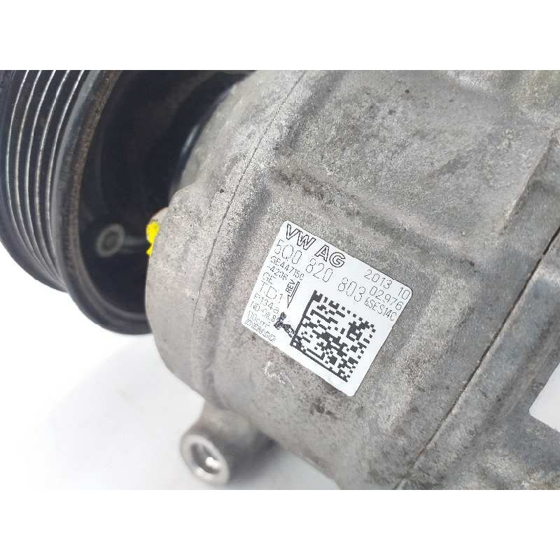 Recambio de compresor aire acondicionado para volkswagen golf vii lim. gti ´´performance´´ bluemotion referencia OEM IAM 5Q08208