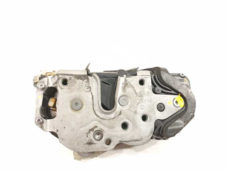 Recambio de cerradura puerta delantera derecha para opel insignia berlina cosmo referencia OEM IAM 13577984  