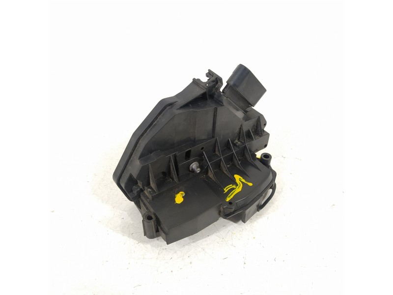 Recambio de cerradura puerta delantera derecha para ford fiesta (cb1) titanium referencia OEM IAM 8A6AA21812BE  