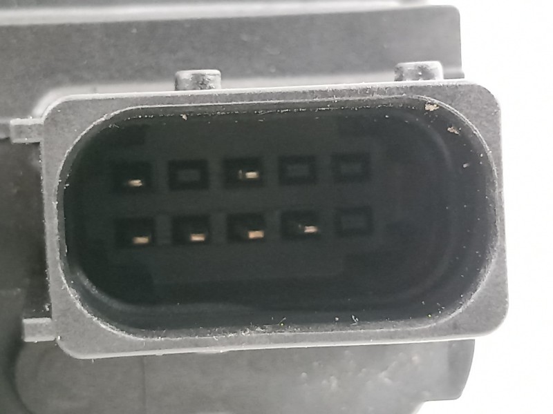 Recambio de cerradura puerta delantera derecha para opel insignia berlina cosmo referencia OEM IAM 13577984  