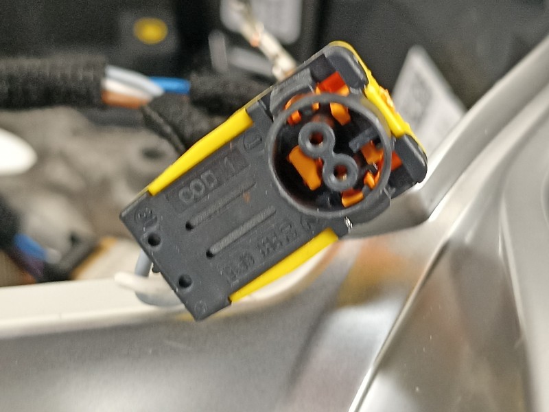 Recambio de volante para seat arona xperience referencia OEM IAM 5FA419091ET  