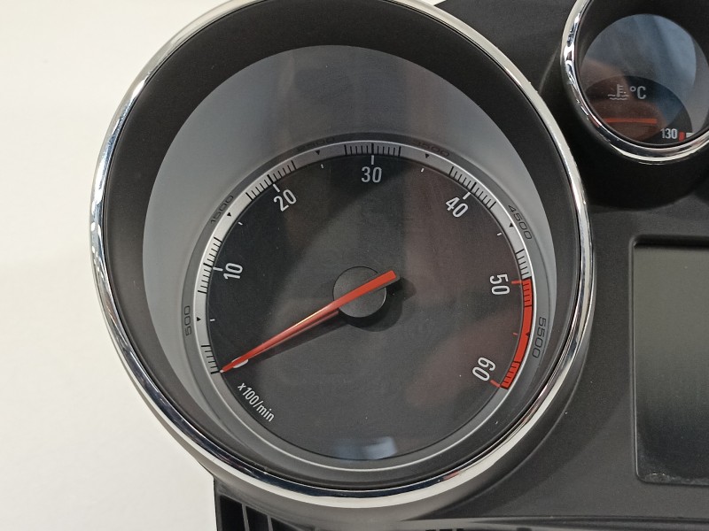 Recambio de cuadro instrumentos para opel insignia berlina cosmo referencia OEM IAM 22783076 365903926H 