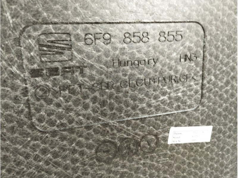 Recambio de tapa maletero para seat arona xperience referencia OEM IAM 6F9858855  