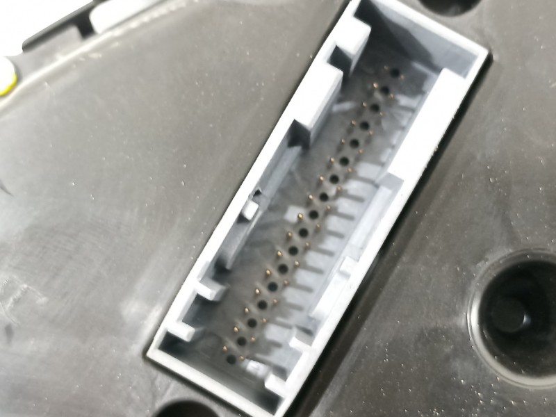 Recambio de cuadro instrumentos para opel insignia berlina cosmo referencia OEM IAM 22783076 365903926H 