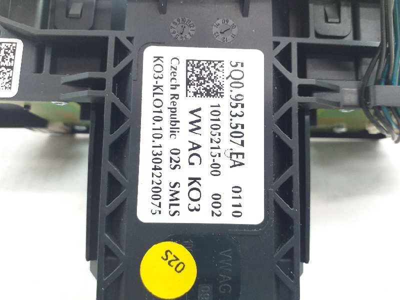 Recambio de mando intermitentes para volkswagen golf vii lim. gti ´´performance´´ bluemotion referencia OEM IAM 5Q0953507EA  