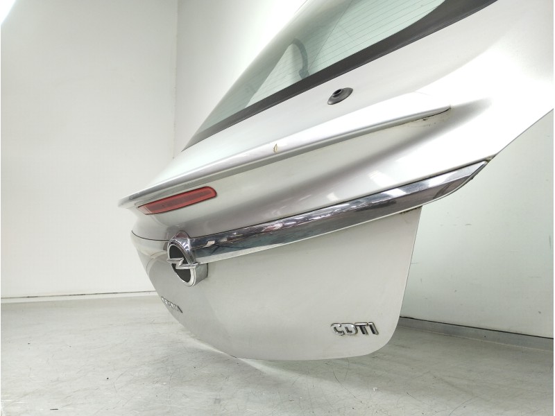 Recambio de porton trasero para opel insignia berlina cosmo referencia OEM IAM 13310763  