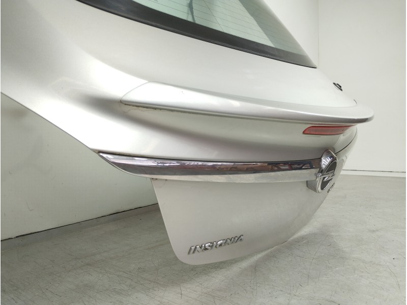 Recambio de porton trasero para opel insignia berlina cosmo referencia OEM IAM 13310763  