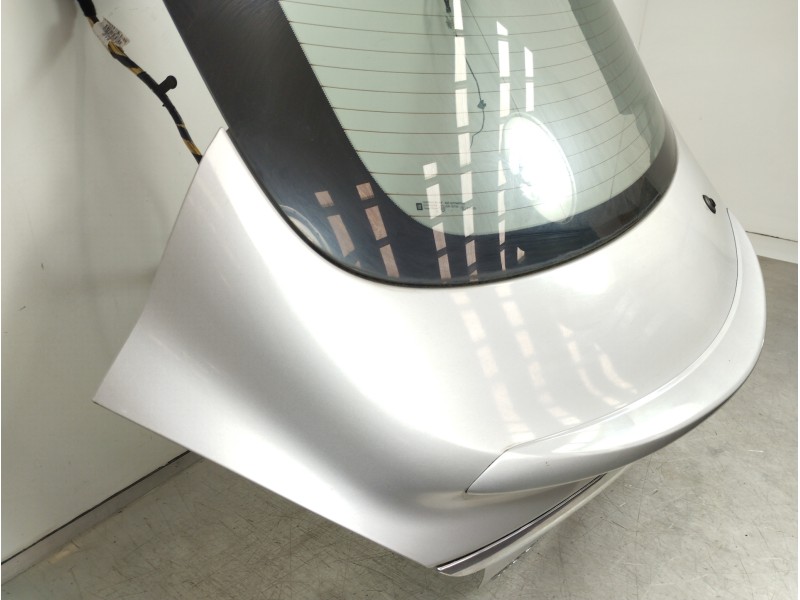 Recambio de porton trasero para opel insignia berlina cosmo referencia OEM IAM 13310763  