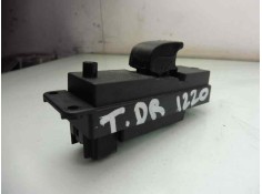 Recambio de mando elevalunas trasero derecho para mazda 3 berlina (bk) 1.6 crdt active referencia OEM IAM 03123121 BS3E66380 