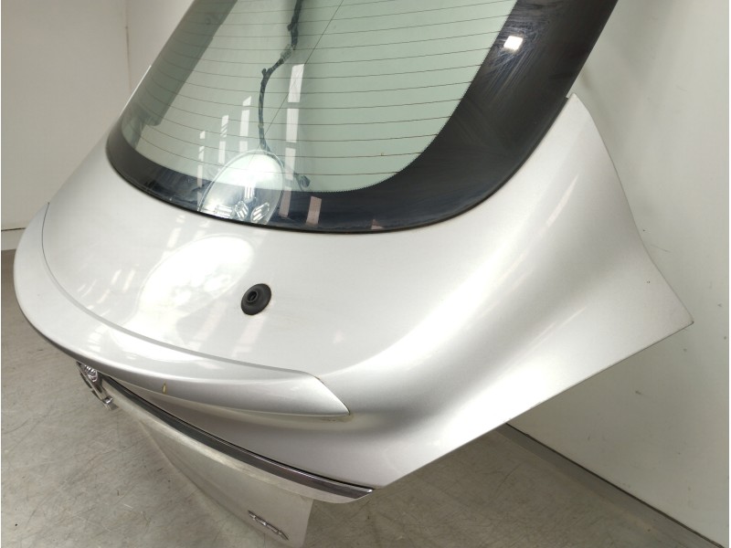 Recambio de porton trasero para opel insignia berlina cosmo referencia OEM IAM 13310763  