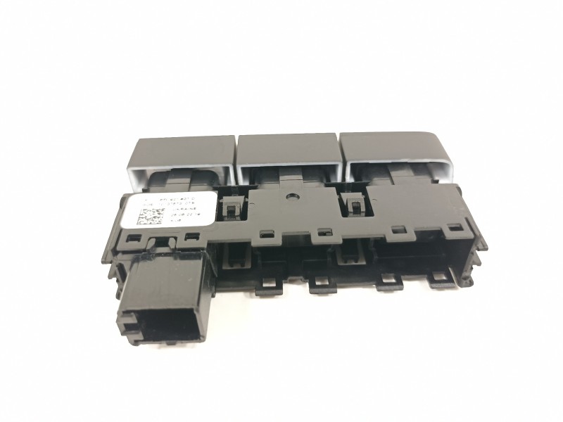 Recambio de interruptor para seat arona xperience referencia OEM IAM 6F0927137D  