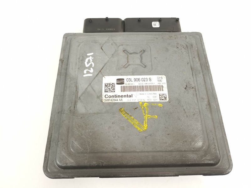 Recambio de centralita motor uce para seat ibiza (6j5) reference referencia OEM IAM 03L906023S 5WP42844AA 