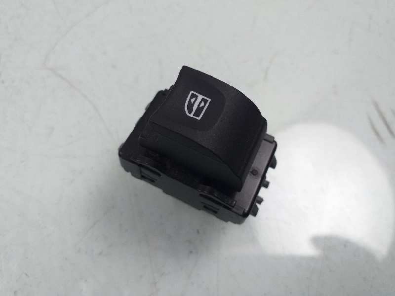 Recambio de mando elevalunas trasero derecho para renault megane iv berlina 5p bose-edition referencia OEM IAM 254214896R  