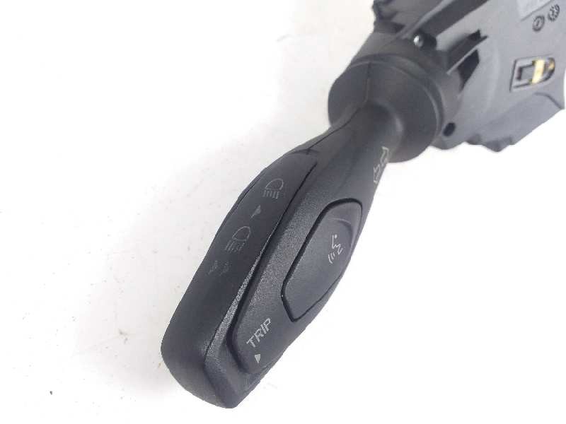 Recambio de mando intermitentes para ford fiesta (cb1) titanium referencia OEM IAM 8A6T13335CB  