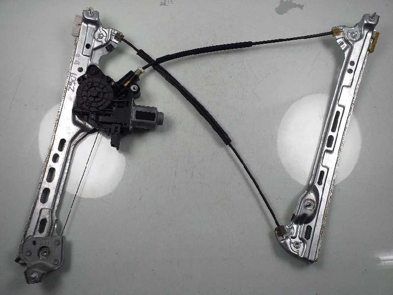 Recambio de elevalunas delantero derecho para renault megane iv berlina 5p bose-edition referencia OEM IAM   